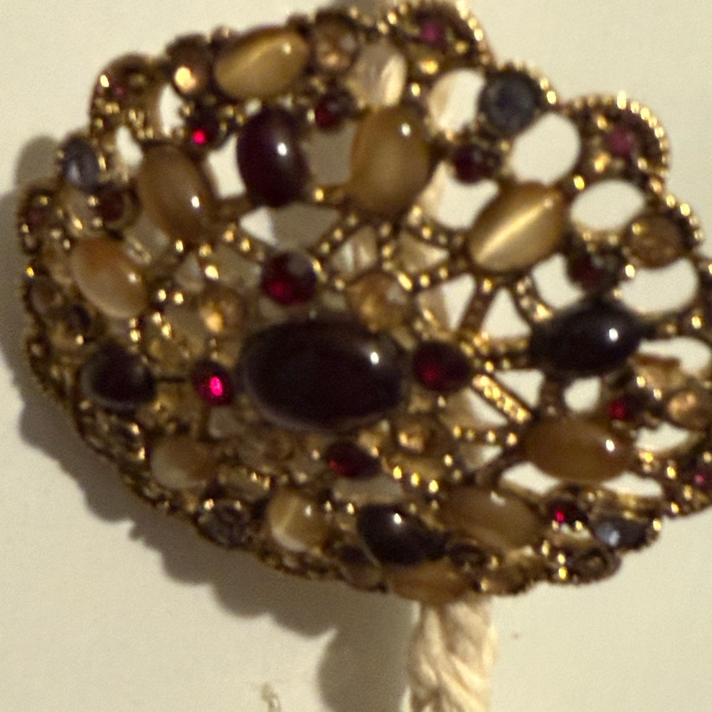 LC marked Elegant Gold and Red Brooch